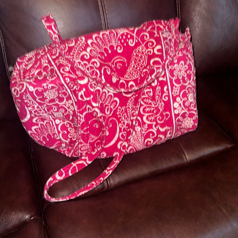 Vera Bradley Twirly Birds Pink Large Duffel Travel Shoulder Bag.